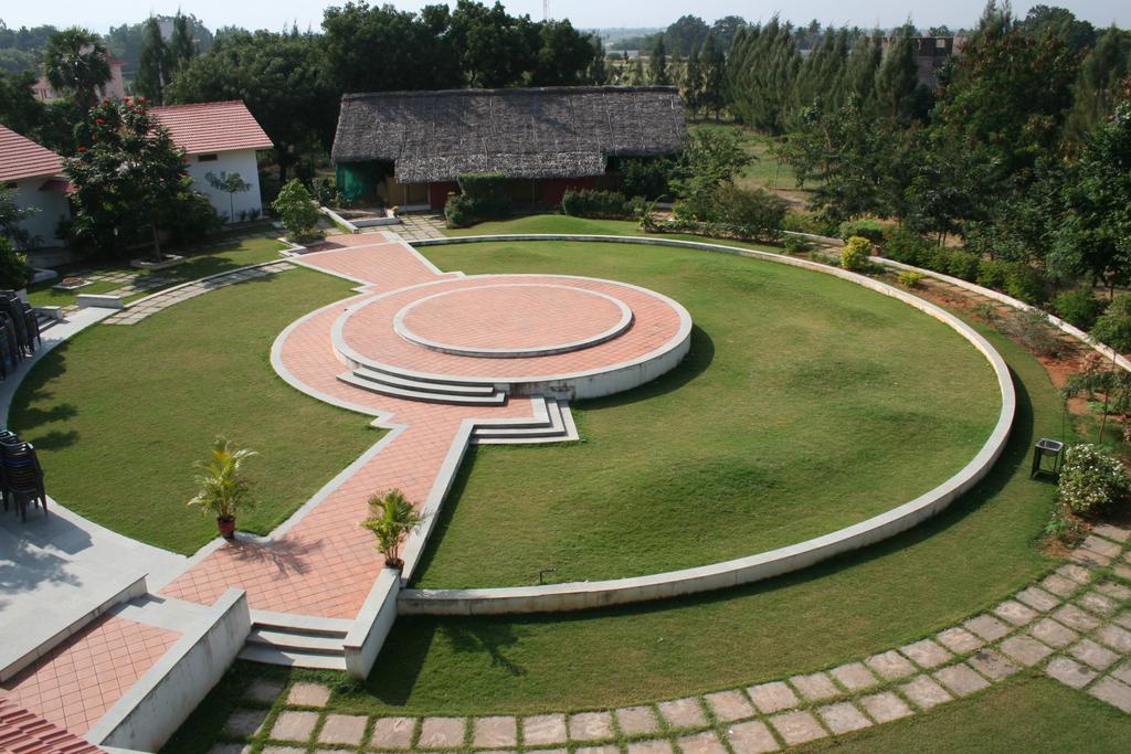 Sterling Arunai Anantha - Tiruvannāmalai Buitenkant foto