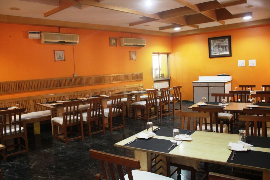 Sterling Arunai Anantha - Tiruvannāmalai Buitenkant foto