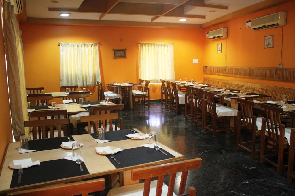 Sterling Arunai Anantha - Tiruvannāmalai Buitenkant foto