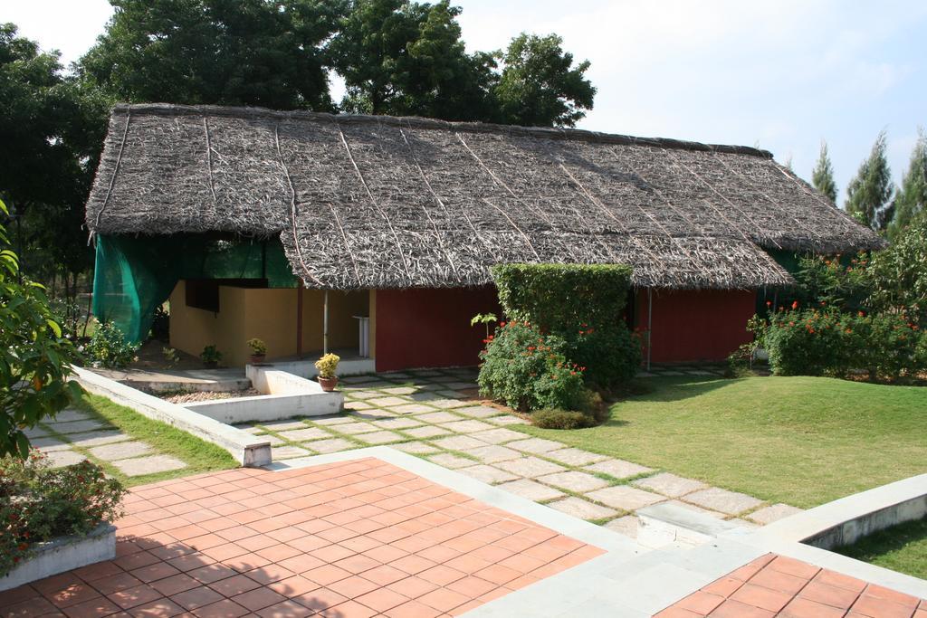 Sterling Arunai Anantha - Tiruvannāmalai Buitenkant foto