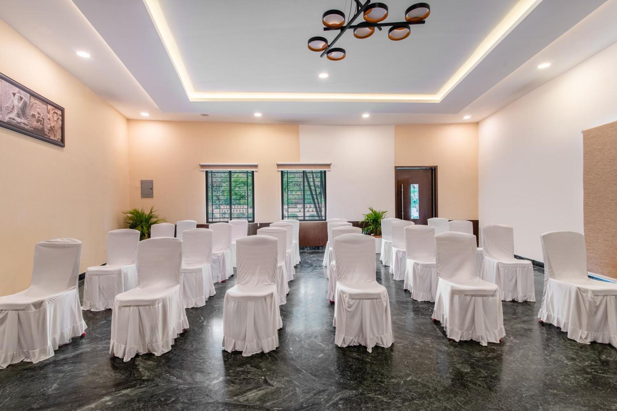 Sterling Arunai Anantha - Tiruvannāmalai Buitenkant foto
