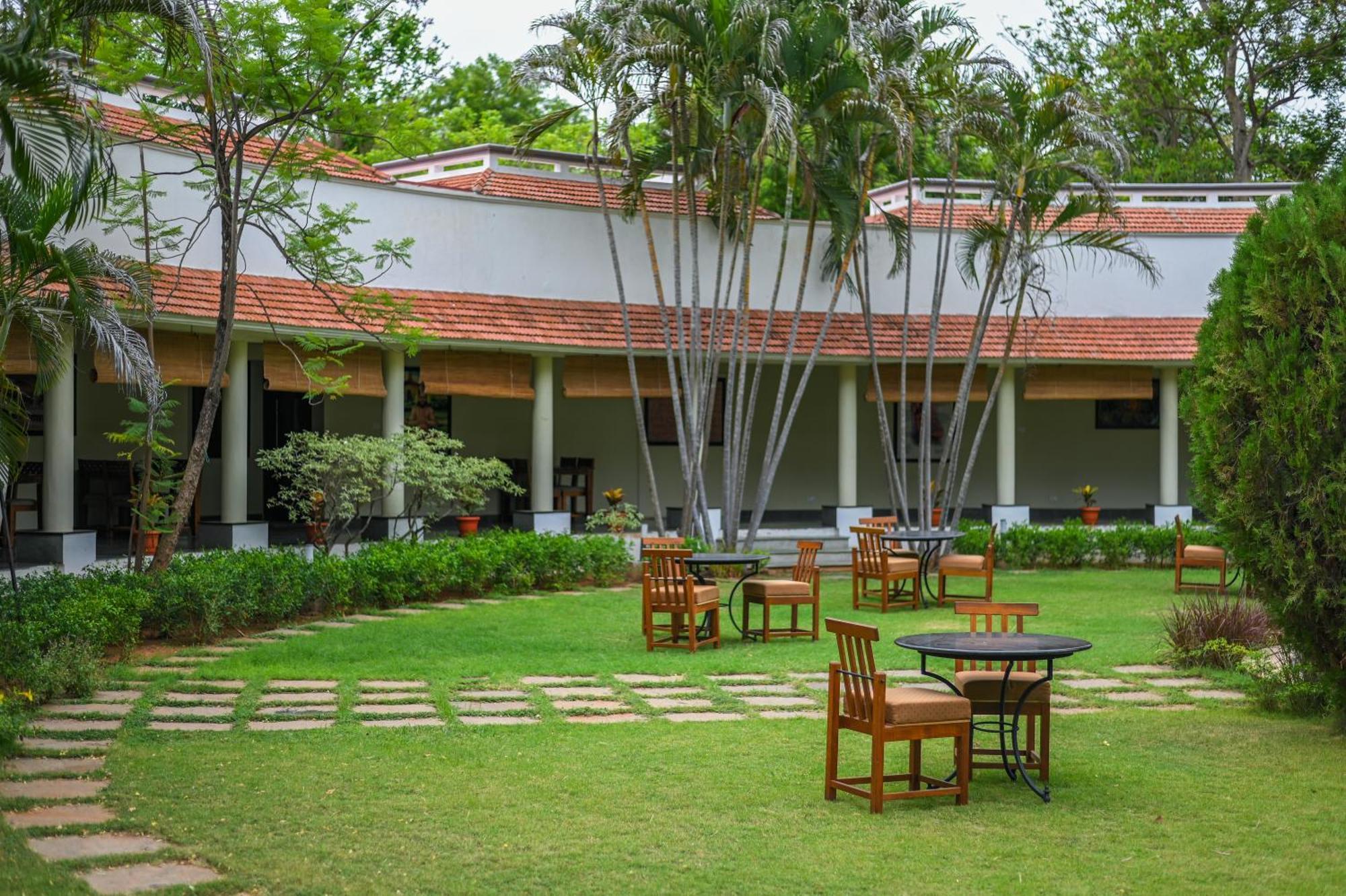 Sterling Arunai Anantha - Tiruvannāmalai Buitenkant foto