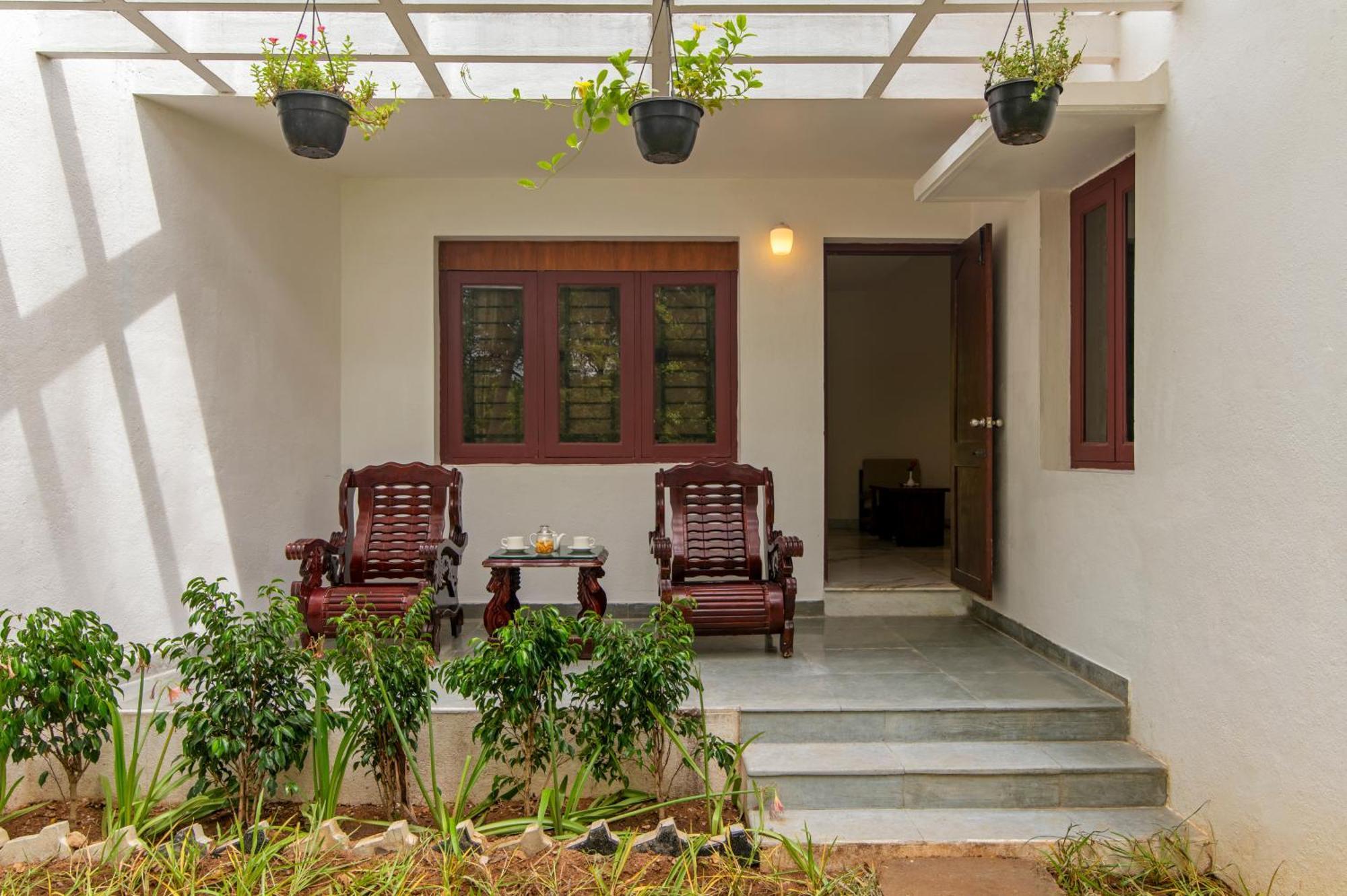 Sterling Arunai Anantha - Tiruvannāmalai Buitenkant foto